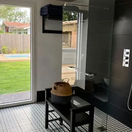 Villa Classee 4 Etoiles Linge Inclus Pour 7 Nuits Min Piscine Et Jacuzzi Bassin D Arcachon * La Teste-de-Buch
